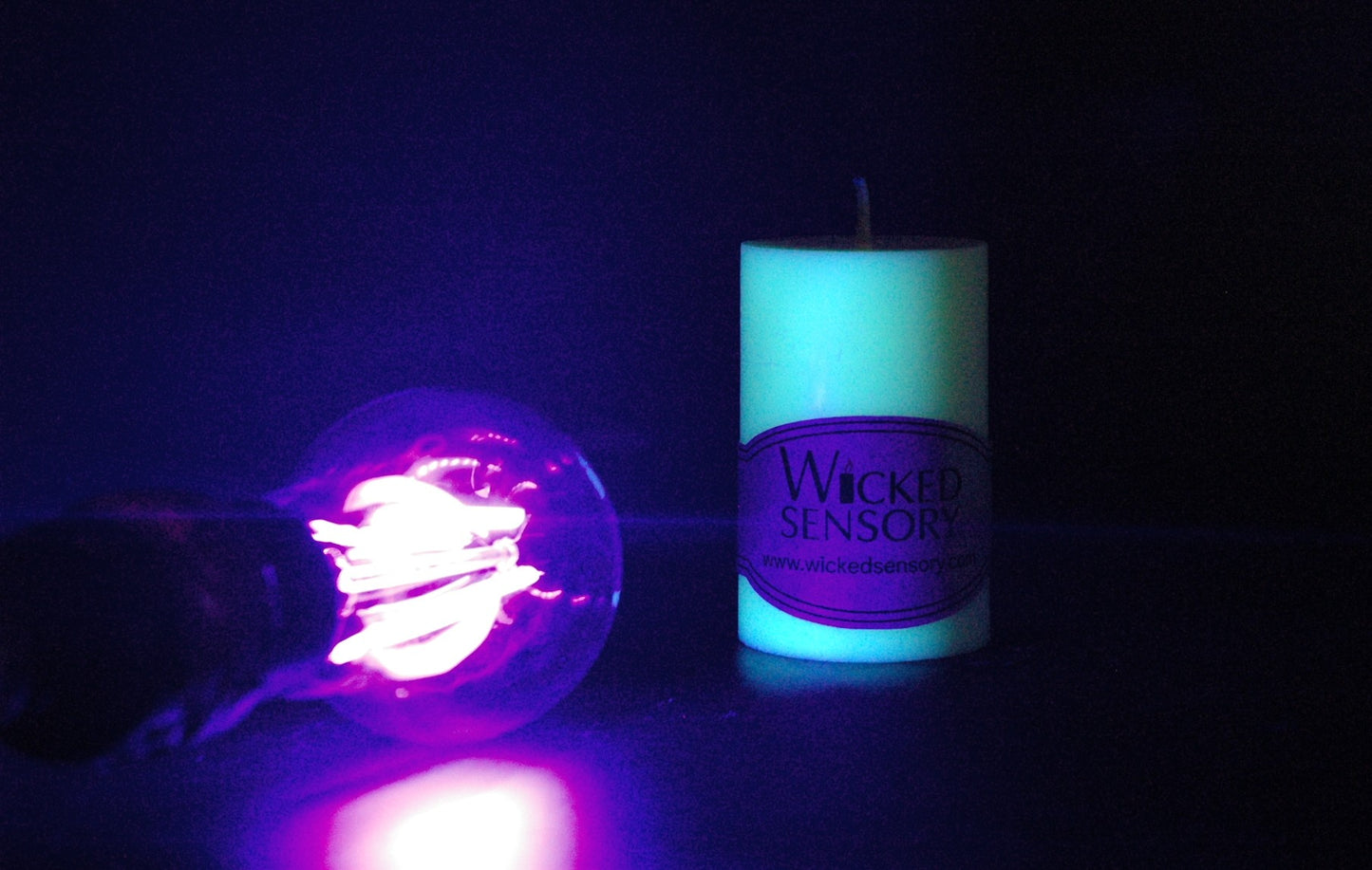 Wax Play Candle (UV)